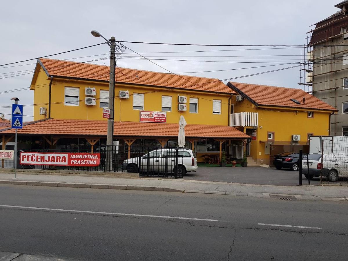 Di Camera Uno Beograd Eksteriør billede