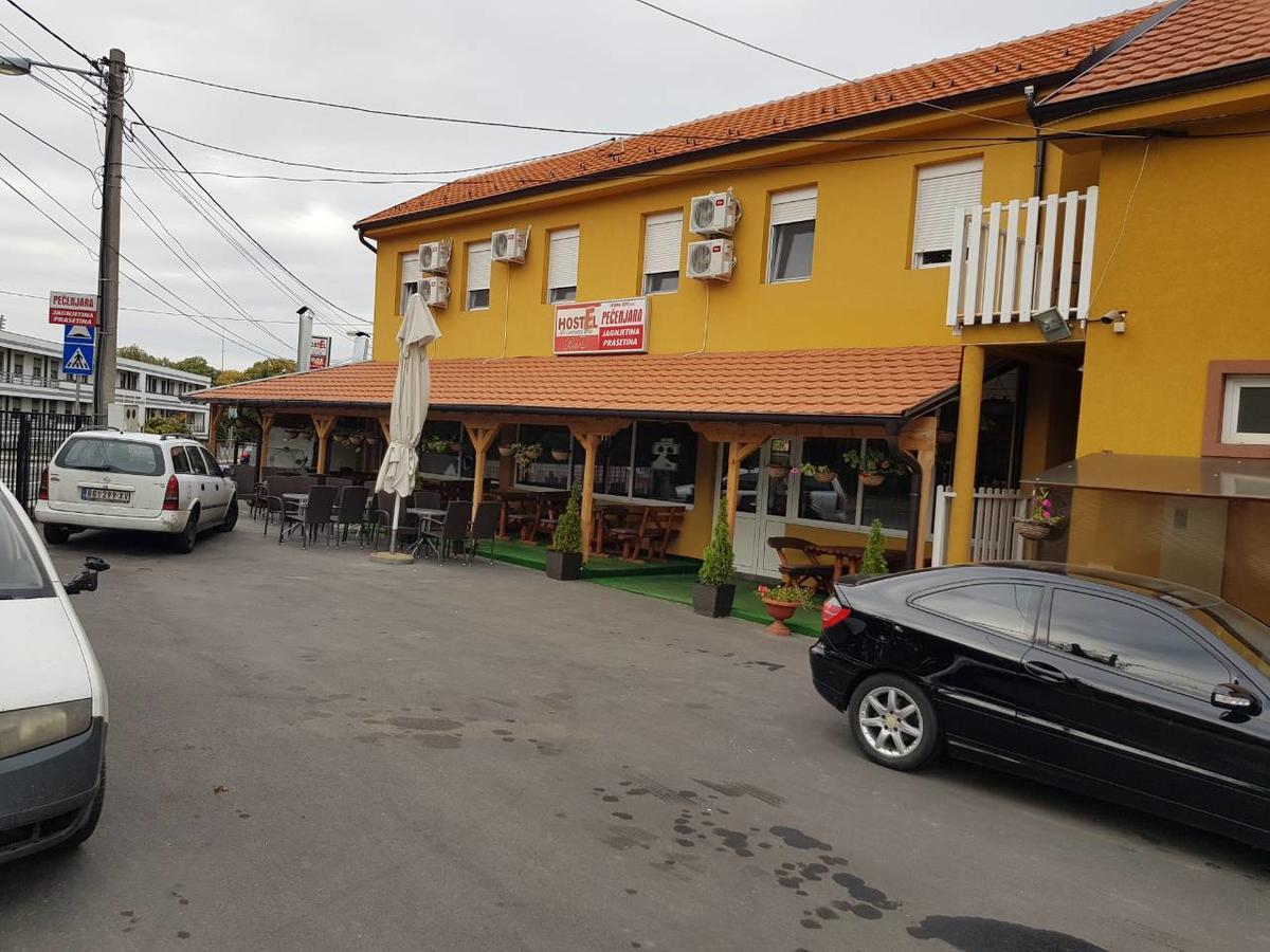 Di Camera Uno Beograd Eksteriør billede